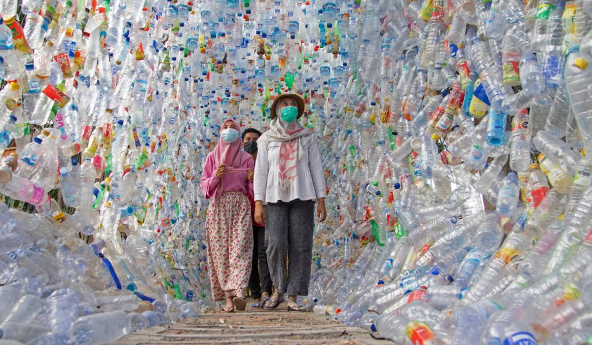 Indonesian museum made from plastic bottles bags